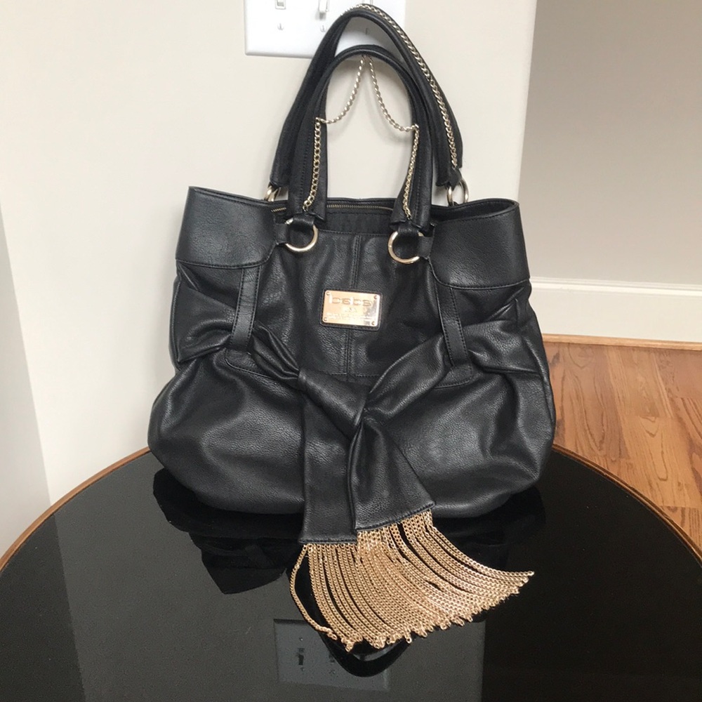 Black Beautiful Purse!